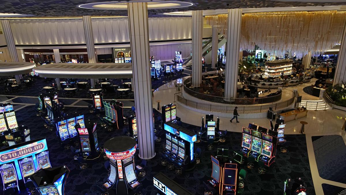 Ein Hauch von Las Vegas Europas größtes Casino entsteht in Athen